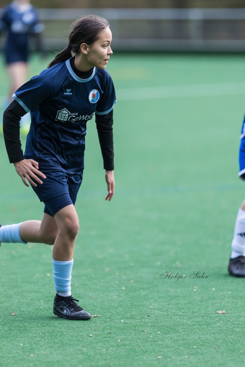 Bild 210 - F VfL Pinneberg - USC Paloma : Ergebnis: 1:4